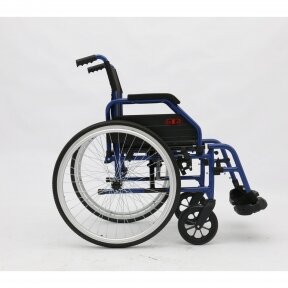 Neįgaliojo vežimėlis "AT52303"