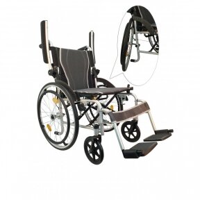 Neįgaliojo vežimėlis "AT52311"