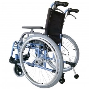 Neįgaliojo vežimėlis "FLIPPER"