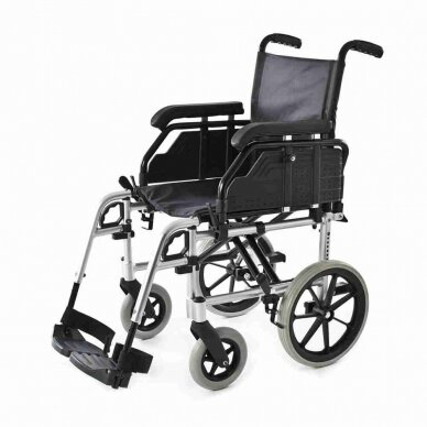 Neįgaliojo vežimėlis "Aura" 1