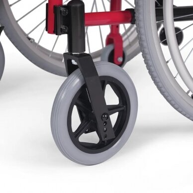Neįgaliojo vežimėlis "DEMETRA" 4