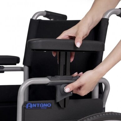 Sulankstomas neįgaliojo vežimėlis "Urania" 2