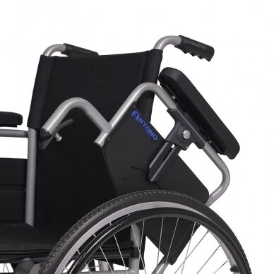 Sulankstomas neįgaliojo vežimėlis "Urania" 3